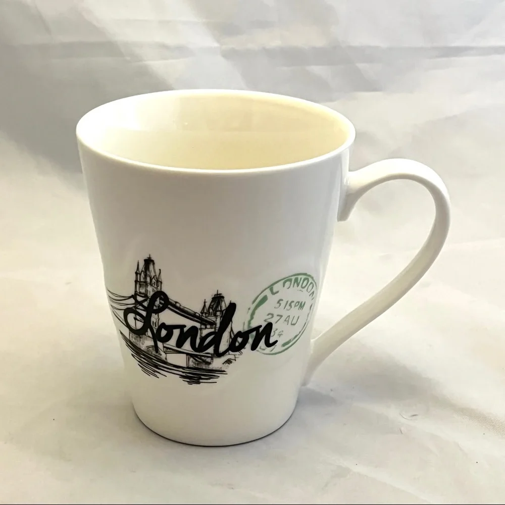 Souvenir Coffee Tea Mug Cup 3D Raised Graphic London Bridge Passport Stamp